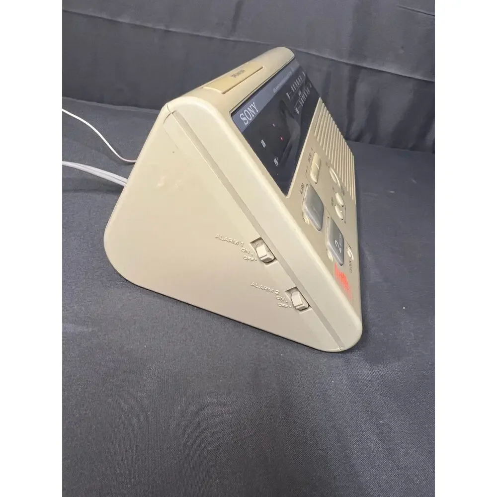 Vintage Sony Dream Machine Clock Radio Model C220W